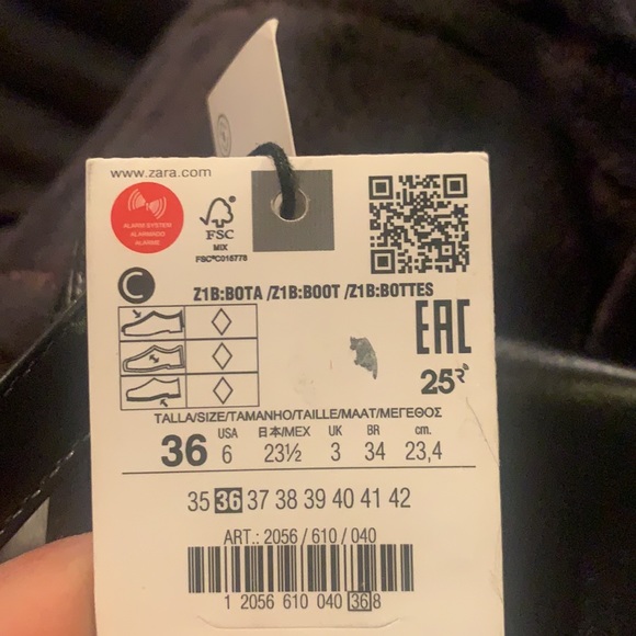 Zara women’s black long riding boots - Picture 9 of 9